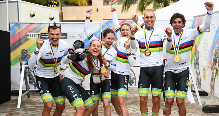 Team Australia celebrates their victory of the UCI Mixed Relay Team Time Trial