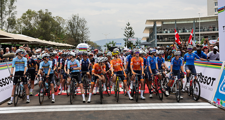 The Women Elite ready for the start of the Women Elite Road Race in Kigali